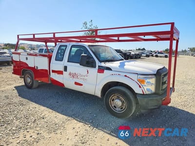 Czwarte zdjęcie samochodu z boku: 2012 FORD F250 SUPER DUTY VIN:1FD7X2A62CEA83636 - miniatura