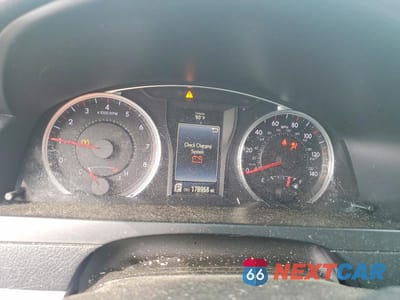 Zdjęcie 9 z 12 samochodu: 2017 TOYOTA CAMRY SE VIN:4T1BF1FKXHU320786 - miniatura