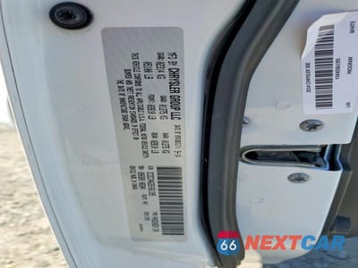 Zdjęcie 12 z 12 samochodu: 2014 CHRYSLER 300 VIN:2C3CCAAG3EH361395 - miniatura