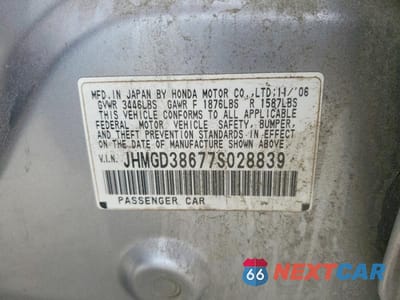 Zdjęcie 12 z 12 samochodu: 2007 HONDA FIT S VIN:JHMGD38677S028839 - miniatura
