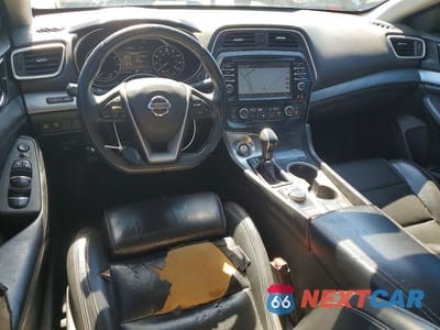 Zdjęcie 8 z 12 samochodu: 2016 NISSAN MAXIMA 3.5 SV VIN:1N4AA6AP5GC419900 - miniatura