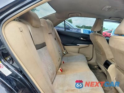 Zdjęcie 10 z 12 samochodu: 2012 TOYOTA CAMRY HYBRID LE VIN:4T1BD1FK8CU037298 - miniatura