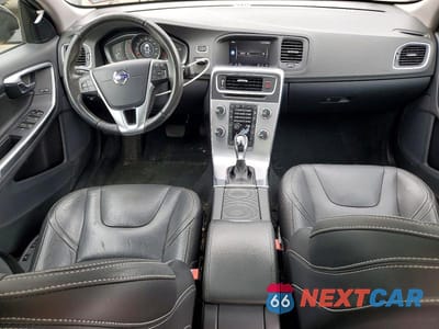 Zdjęcie 8 z 12 samochodu: 2018 VOLVO S60 DYNAMIC VIN:YV140MTL4J2457506 - miniatura