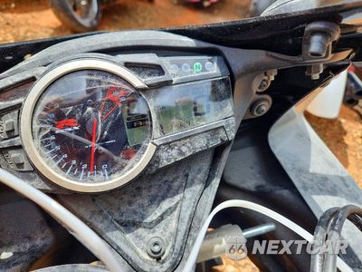 Zdjęcie 7 z 9 samochodu: 2025 SUZUKI GSX-R750 VIN:JS1GR7MA6S7101080 - miniatura
