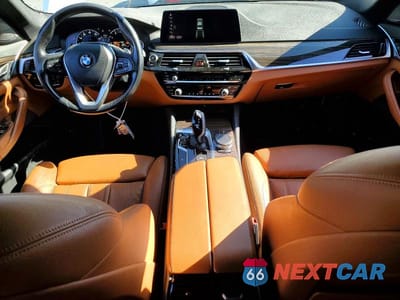 Zdjęcie 8 z 12 samochodu: 2018 BMW 540 I VIN:WBAJE5C58JWA97277 - miniatura