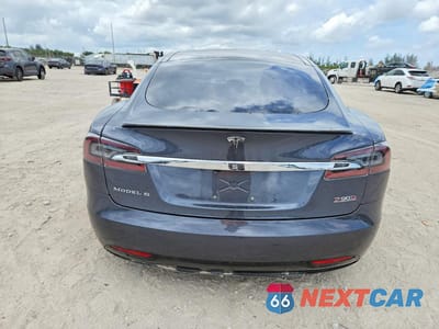 Zdjęcie 6 z 12 samochodu: 2016 TESLA MODEL S VIN:5YJSA1E43GF143561 - miniatura