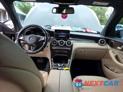 Zdjęcie 9 z 12 samochodu: 2017 MERCEDES-BENZ GLC 300 VIN:WDC0G4JB4HF182047 - miniatura