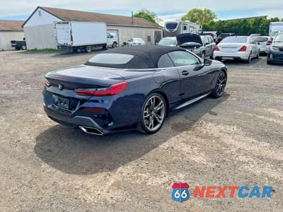 Trzecie zdjęcie samochodu z tyłu: 2019 BMW M850XI VIN:WBAFY4C50KBX38841 - miniatura