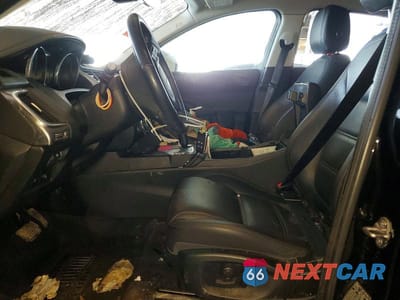 Zdjęcie 7 z 13 samochodu: 2020 JAGUAR E-PACE SE VIN:SADFP2FX0L1013128 - miniatura