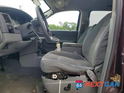 Zdjęcie 7 z 14 samochodu: 2004 DODGE DURANGO SLT VIN:1D4HD48K14F186576 - miniatura