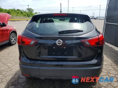 Zdjęcie 6 z 13 samochodu: 2017 NISSAN ROGUE SPORT S VIN:JN1BJ1CRXHW121507 - miniatura