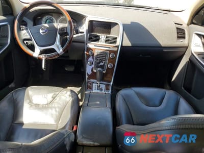 Zdjęcie 8 z 13 samochodu: 2012 VOLVO XC60 3.2 VIN:YV4940DZ9C2334389 - miniatura