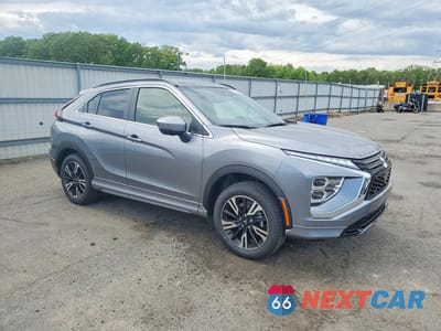Czwarte zdjęcie samochodu z boku: 2026 MITSUBISHI ECLIPSE CROSS SE VIN:JA4ATWAA0TZ015517 - miniatura