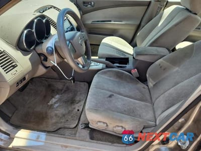 Zdjęcie 7 z 13 samochodu: 2005 NISSAN ALTIMA VIN:1N4AL11D25N442054 - miniatura