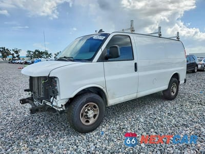 2022 CHEVROLET EXPRESS G2500 1GCWGAFPXN1194120 - główne zdjęcie licytacji z USA - miniatura