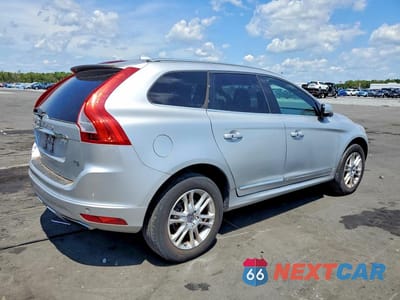 Trzecie zdjęcie samochodu z tyłu: 2016 VOLVO XC60 T5 PREMIER VIN:YV440MDK5G2790718 - miniatura