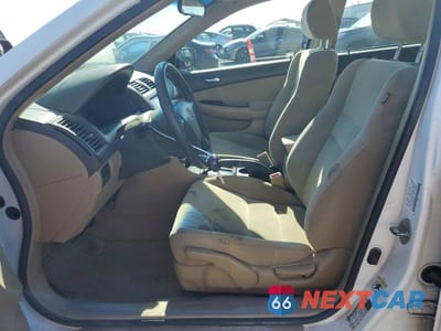 Zdjęcie 7 z 12 samochodu: 2006 HONDA ACCORD SE VIN:1HGCM56336A026872 - miniatura