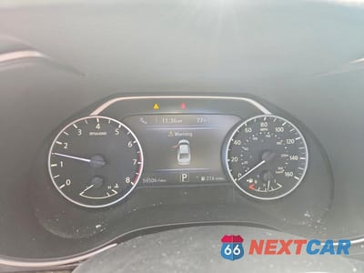 Zdjęcie 9 z 12 samochodu: 2017 NISSAN MAXIMA PLATINUM VIN:1N4AA6AP3HC368608 - miniatura