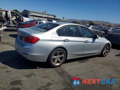 Trzecie zdjęcie samochodu z tyłu: 2013 BMW 328 I SULEV VIN:WBA3C1G58DNN93222 - miniatura