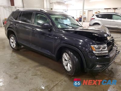 Czwarte zdjęcie samochodu z boku: 2019 VOLKSWAGEN ATLAS SE VIN:1V2LR2CA1KC530142 - miniatura