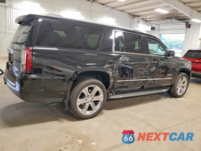 Trzecie zdjęcie samochodu z tyłu: 2016 GMC YUKON XL DENALI VIN:1GKS2HKJ9GR467113 - miniatura