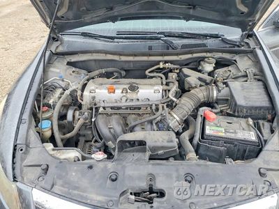 Zdjęcie 11 z 12 samochodu: 2011 HONDA ACCORD SE VIN:1HGCP2F69BA037451 - miniatura