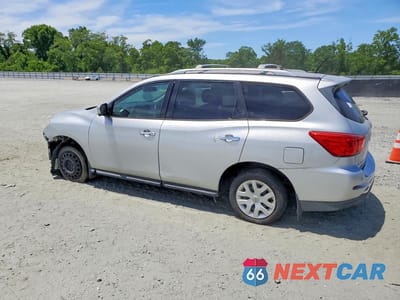 Drugie zdjęcie samochodu z przodu: 2017 NISSAN PATHFINDER SL VIN:5N1DR2MNXHC902685 - miniatura
