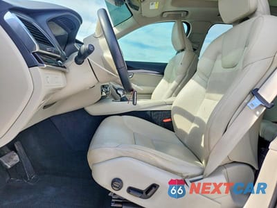 Zdjęcie 7 z 13 samochodu: 2019 VOLVO XC90 T5 MOMENTUM VIN:YV4102PK7K1453808 - miniatura
