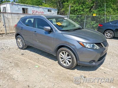 Czwarte zdjęcie samochodu z boku: 2018 NISSAN ROGUE SPORT SV VIN:JN1BJ1CR9JW250392 - miniatura