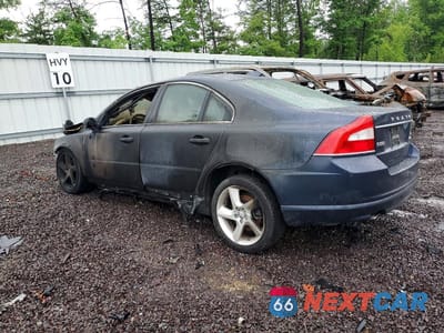 Drugie zdjęcie samochodu z przodu: 2010 VOLVO S80 T6 VIN:YV1992AH3A1131734 - miniatura