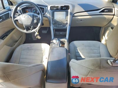 Zdjęcie 8 z 12 samochodu: 2019 FORD FUSION SE VIN:3FA6P0HD6KR145906 - miniatura