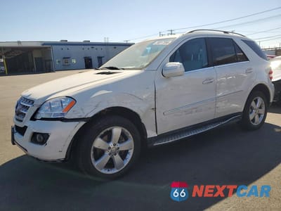 2010 MERCEDES-BENZ ML 350 4MATIC 4JGBB8GBXAA564920 - główne zdjęcie licytacji z USA - miniatura