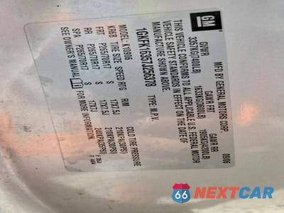 Zdjęcie 13 z 13 samochodu: 2007 GMC YUKON XL K1500 VIN:1GKFK16357J256378 - miniatura
