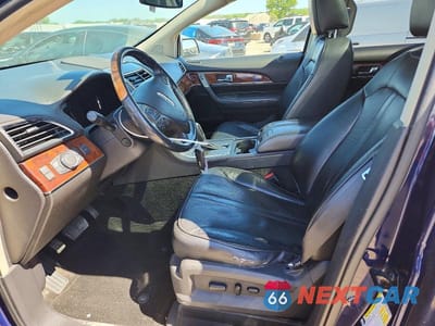 Zdjęcie 7 z 12 samochodu: 2011 LINCOLN MKX VIN:2LMDJ6JK7BBJ29050 - miniatura