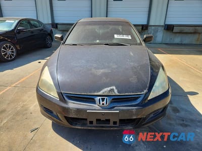 Piąte zdjęcie samochodu w środku: 2006 HONDA ACCORD EX VIN:1HGCM82656A001263 - miniatura