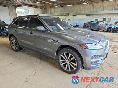 Czwarte zdjęcie samochodu z boku: 2018 JAGUAR F-PACE PRESTIGE VIN:SADCK2FN0JA293288 - miniatura