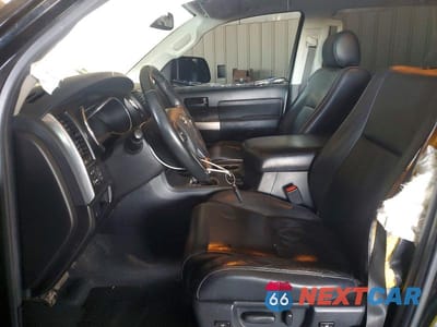 Zdjęcie 7 z 13 samochodu: 2020 TOYOTA SEQUOIA TRD SPORT VIN:5TDBY5G16LS175559 - miniatura