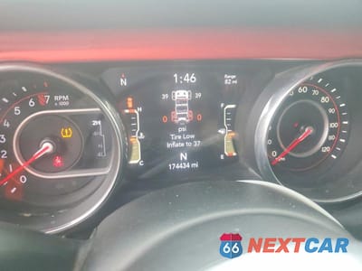 Zdjęcie 9 z 13 samochodu: 2018 JEEP WRANGLER UNLIMITED RUBICON VIN:1C4HJXFG9JW284126 - miniatura