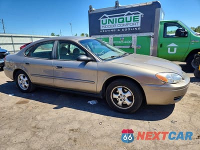 Czwarte zdjęcie samochodu z boku: 2004 FORD TAURUS SES VIN:1FAFP55254G181659 - miniatura