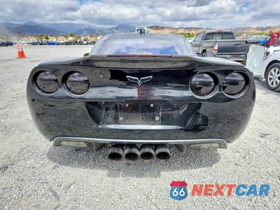 Zdjęcie 6 z 13 samochodu: 2005 CHEVROLET CORVETTE VIN:1G1YY24U955108026 - miniatura