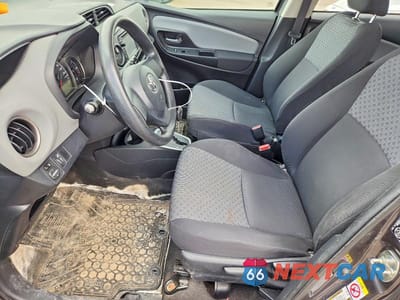 Zdjęcie 7 z 12 samochodu: 2016 TOYOTA YARIS 5-DOOR L VIN:VNKKTUD37GA068786 - miniatura