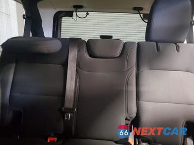 Zdjęcie 10 z 13 samochodu: 2020 JEEP WRANGLER UNLIMITED SPORT VIN:1C4HJXDNXLW257327 - miniatura