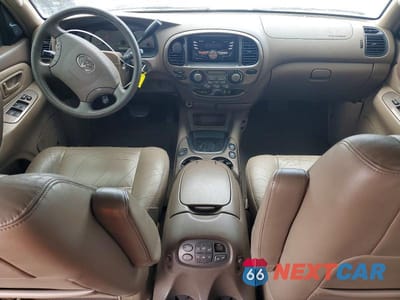 Zdjęcie 8 z 13 samochodu: 2004 TOYOTA SEQUOIA LIMITED VIN:5TDZT38A94S226716 - miniatura