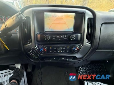 Zdjęcie 11 z 11 samochodu: 2016 CHEVROLET SILVERADO K1500 LT VIN:1GCVKREC6GZ171154 - miniatura