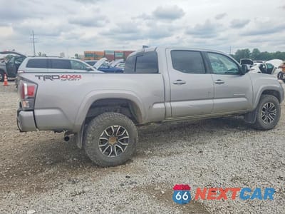 Trzecie zdjęcie samochodu z tyłu: 2020 TOYOTA TACOMA SR5 VIN:5TFDZ5BN2LX054912 - miniatura