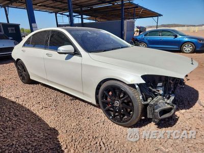 Czwarte zdjęcie samochodu z boku: 2020 MERCEDES-BENZ S 560 VIN:W1KUG8DB3LA564186 - miniatura