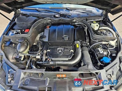 Zdjęcie 7 z 10 samochodu: 2012 MERCEDES-BENZ C 250 VIN:WDDGF4HB2CR194515 - miniatura