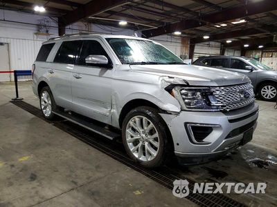 Czwarte zdjęcie samochodu z boku: 2019 FORD EXPEDITION PLATINUM VIN:1FMJU1MT7KEA17379 - miniatura