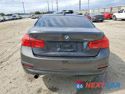Zdjęcie 6 z 12 samochodu: 2016 BMW 320 I VIN:WBA8A9C57GK616964 - miniatura