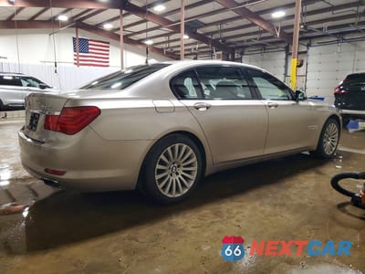 Trzecie zdjęcie samochodu z tyłu: 2012 BMW 750 LXI VIN:WBAKC8C51CC436720 - miniatura